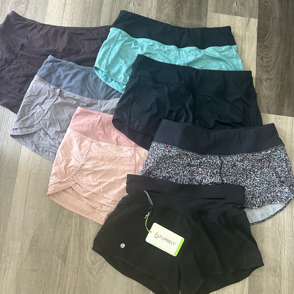 Medium running shorts bundle pockets NWT & like new